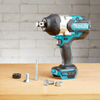 Makita DTW1001RTJ 18V Brushless Impact Wrench, 1050Nm