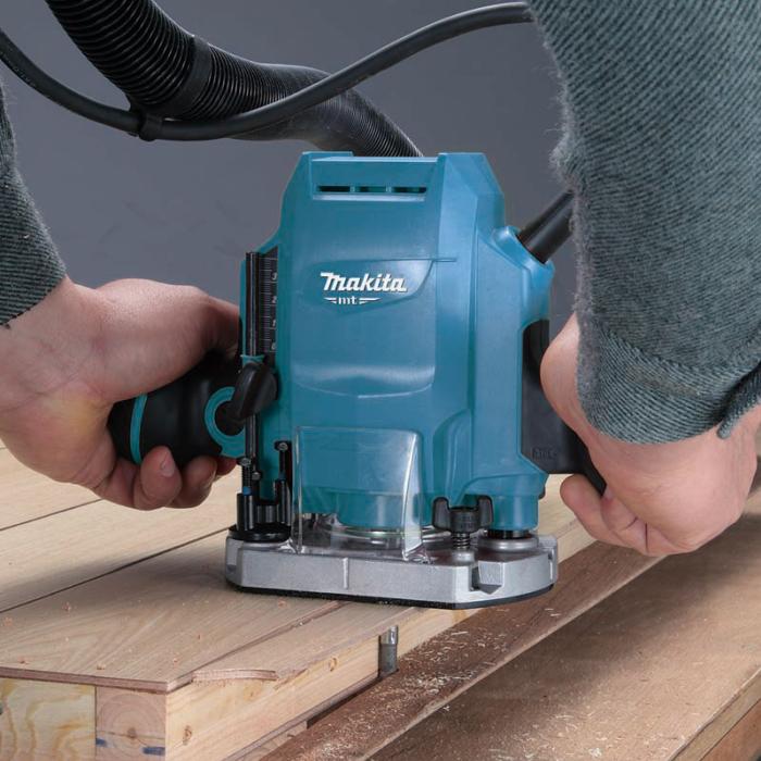 Makita Router Machine, Plunge Capacity 0~35mm, Size 6mm, 900W, 2.7kg M3601B