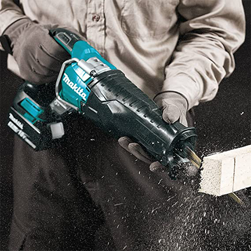 Makita Reciprocating Saw Cordless, Brushless, 18V, Length of Stroke 32mm, 0-3000 spm, 3.4kg DJR187Z