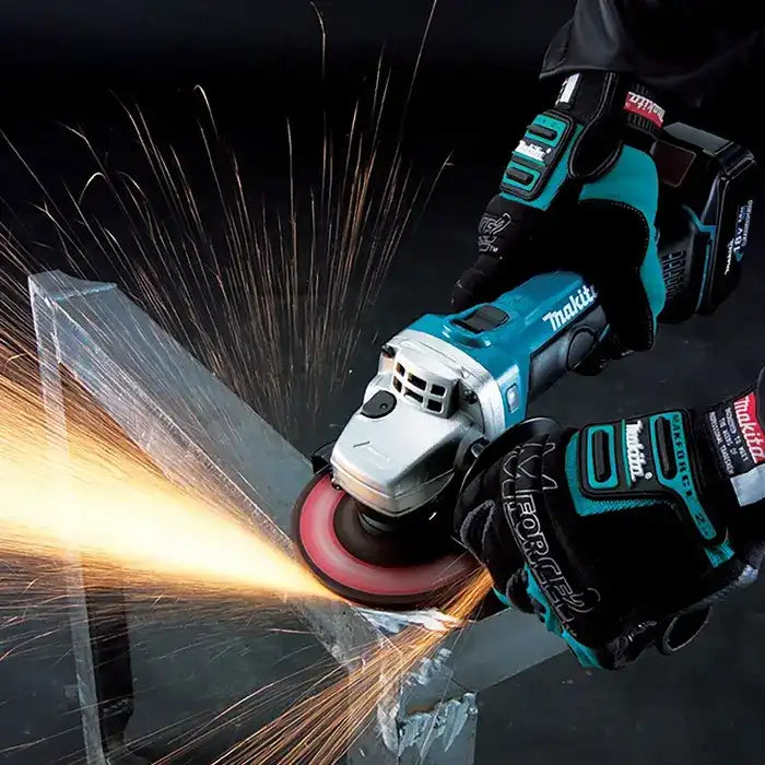 Makita Angle Grinder, Cordless, Slide Switch, 115mm (4-1/2 inch), 18V, 11,000 rpm, 2.0kg DGA452Z