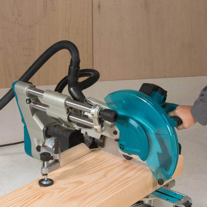 Makita Sliding Compound Miter Saw, 260mm (10-1/4 inch), 1510W, 3200rpm, 34kg LS1019L
