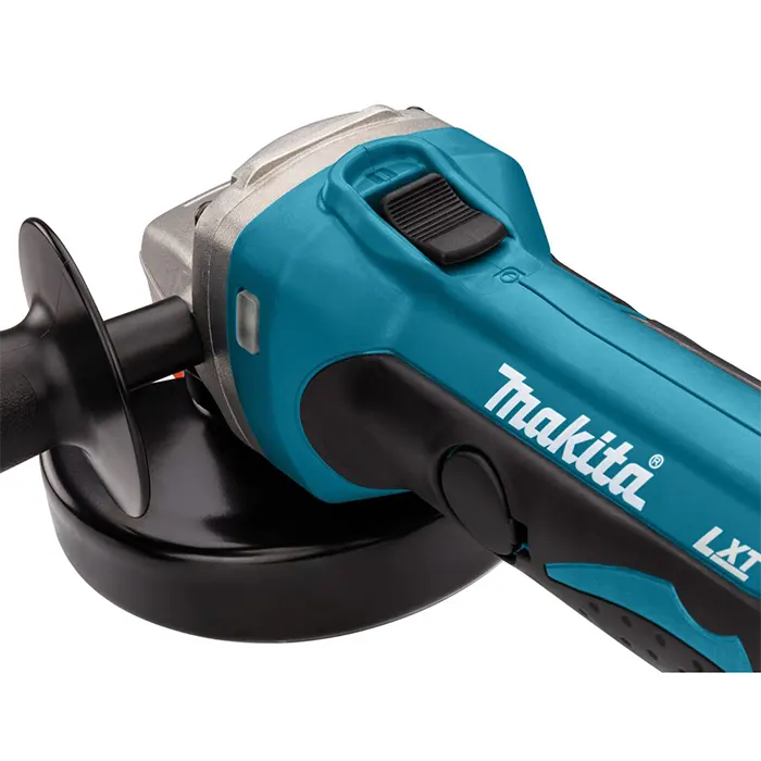 Makita Angle Grinder, Cordless, Slide Switch, 115mm (4-1/2 inch), 18V, 11,000 rpm, 2.0kg DGA452Z